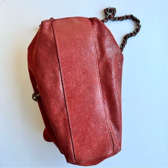 Red leather crossbody bag  metallic straps genuine leather made in italy - Picture 10 of 12